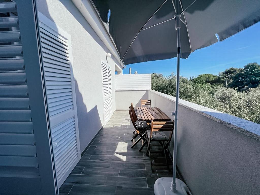Apartments Happy Сукошан Экстерьер фото