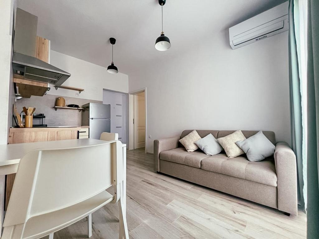 Apartments Happy Сукошан Экстерьер фото